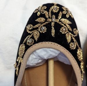 Fuchsia's .  Amira style size 7, black velvet with gold embroidery